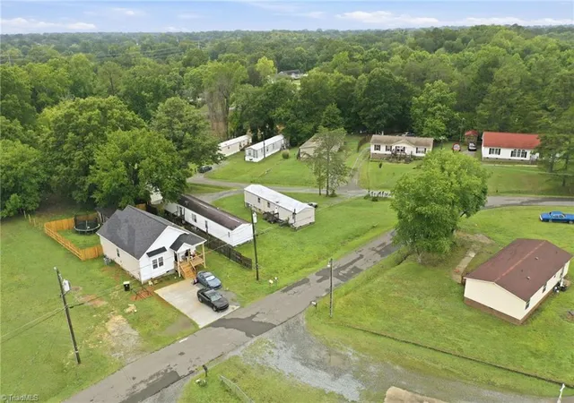 5th image of 1250 Elrado St #A, Burlington, NC 27217 | MLS# 1229359