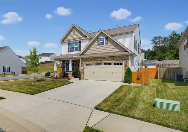 2nd image of 1940 Kippen Dr, Kernersville, NC 27284 | MLS# 1226621