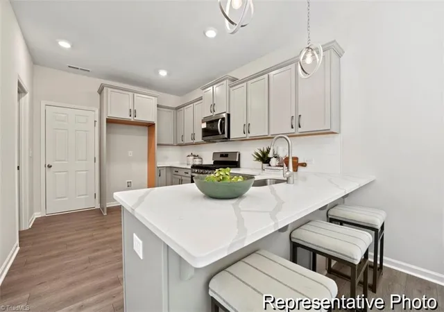 2nd image of 678 Mint Hill Cir #57, Winston Salem, NC 27106 | MLS# 1228891