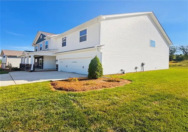 Photo 2 of Single family home for sale at 810 Council Ridge Rd, Graham, NC 27253 | MLS# 1217141 | Listing updated on 2026-06-01