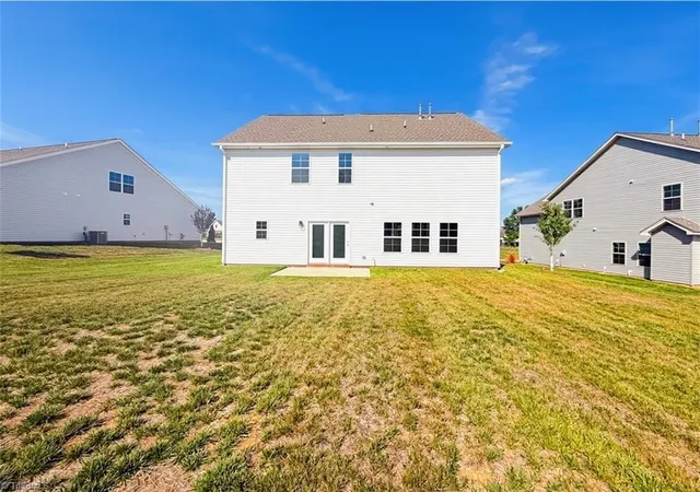 Photo 3 of Single family home for sale at 810 Council Ridge Rd, Graham, NC 27253 | MLS# 1217141 | Listing updated on 2026-06-01