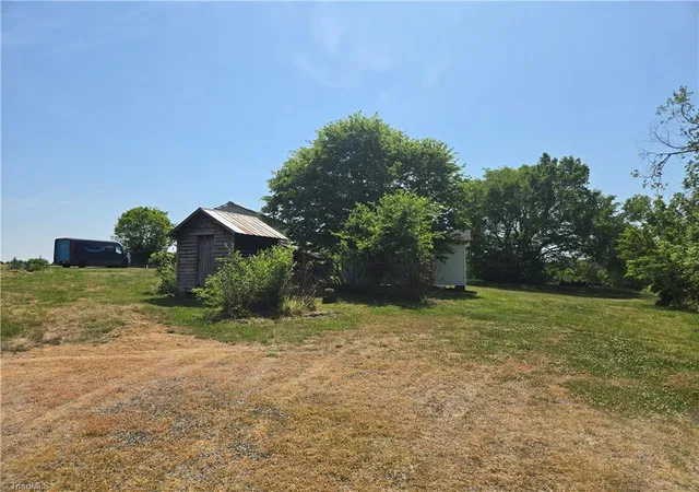 Homes for sale in Snow Camp, NC | 5022 Mt Hermon Rock Creek Rd, Snow Camp, NC 27349 | MLS# 1217875