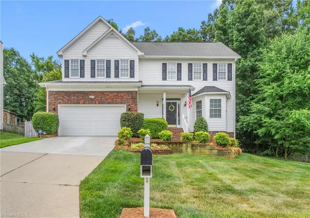 1st image of 4236 Brentonshire Ln, High Point, NC 27265 | MLS# 1224133