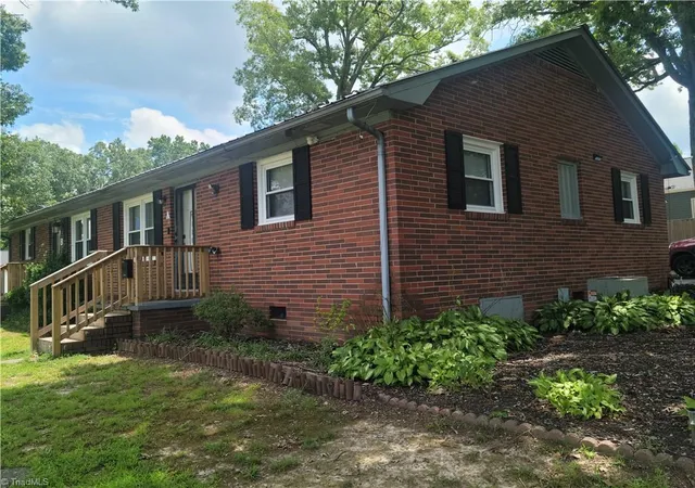 4th image of 6 Garden St, Thomasville, NC 27360 | MLS# 1230275