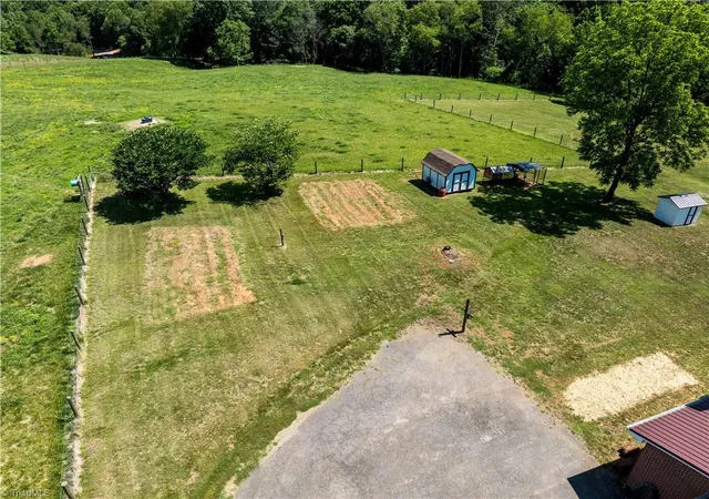 3rd image of 5800 Bethel Rd, Jonesville, NC 28642 | MLS# 1223374