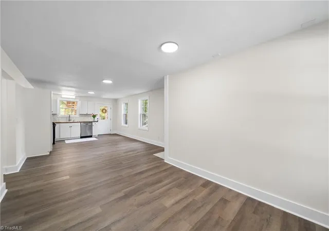 Photo 1 of Single family home for sale at 1037 Madison Ave, Winston Salem, NC 27103 | MLS# 1225800 | Listing updated on 2026-10-21