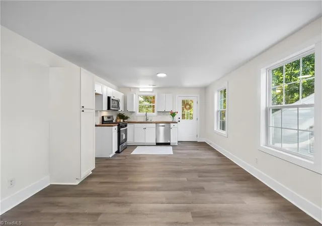 Photo 3 of Single family home for sale at 1037 Madison Ave, Winston Salem, NC 27103 | MLS# 1225800 | Listing updated on 2026-10-21