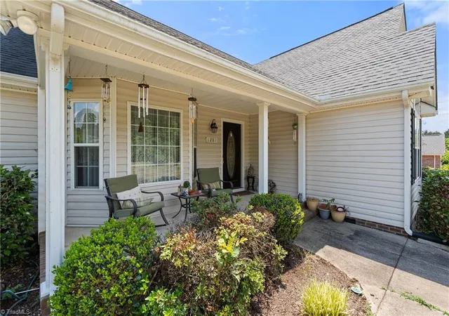 Homes for sale in Randleman, NC | 1281 Barker Dr, Randleman, NC 27317 | MLS# 1222169