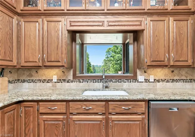 Homes for sale in Wilkesboro, NC | 292 Breckenridge Ln, Wilkesboro, NC 28697 | MLS# 1222323