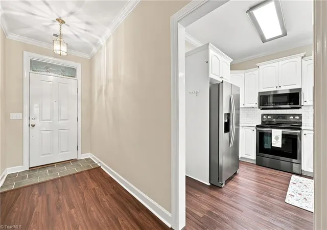 4th image of 710 Vinebury Ln, High Point, NC 27265 | MLS# 1231722