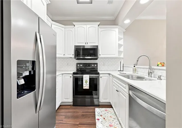 5th image of 710 Vinebury Ln, High Point, NC 27265 | MLS# 1231722