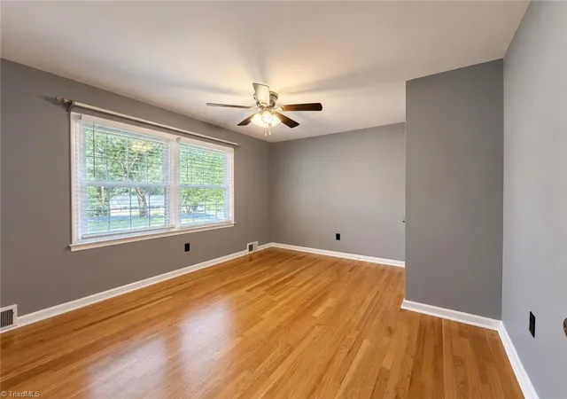 Photo 5 of Single family home for sale at 364 Sherwood Forest Dr, North Wilkesboro, NC 28659 | MLS# 1228170 | Listing updated on 2026-08-27