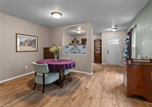 5th image of 810 Bitting Hall Dr, Rural Hall, NC 27045 | MLS# 1230002
