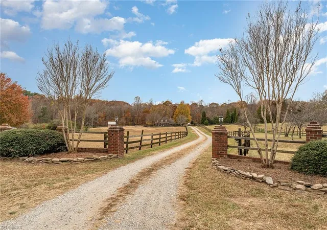 2nd image of 3110 Fairbluff Ct, Summerfield, NC 27358 | MLS# 1225906