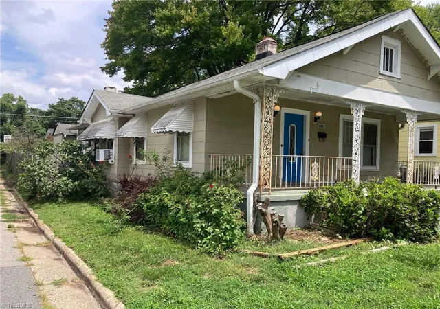 Photo 2 of Single family home for sale at 1618 Elwood Ave, Greensboro, NC 27403 | MLS# 1229820 | Listing updated on 2026-09-04