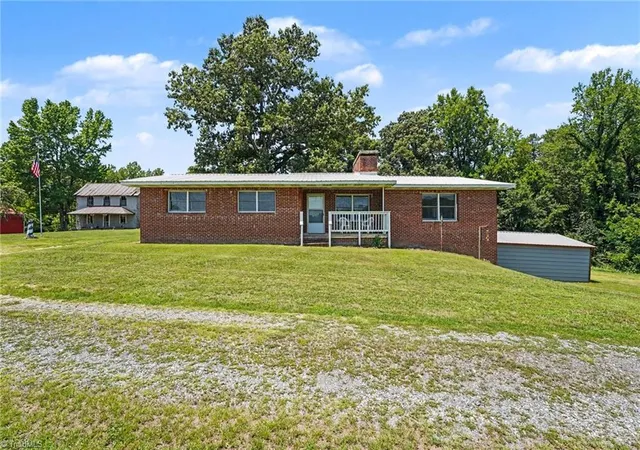 Homes for sale in Liberty, NC | 5529 Hollow Hill Rd, Liberty, NC 27298 | MLS# 1226508