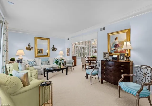 5th image of 5 Fountain Manor Dr #A, Greensboro, NC 27405 | MLS# 1224493