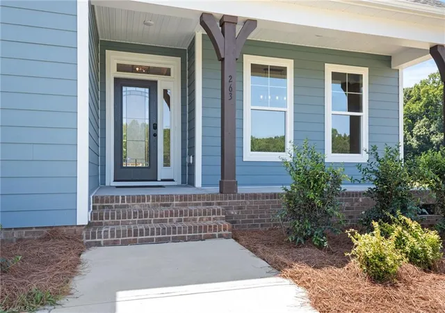Photo 3 of Sale Pending at 263 Redland Rd, Advance, NC 27006 | MLS# 1230659 | Listing updated on 2026-09-16