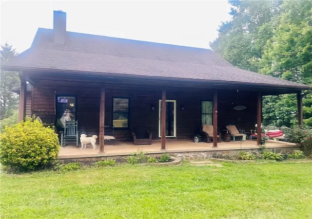 Photo 2 of Single family home for sale at 112 Ivy Hill Trl, Mount Airy, NC 27030 | MLS# 1233830 | Listing updated on 2026-09-14