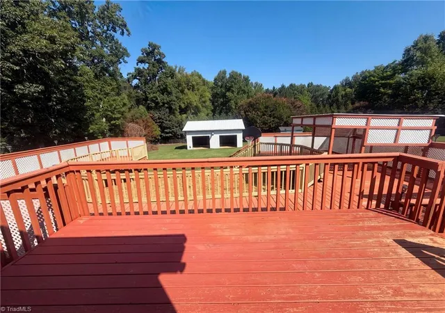 Homes for sale in Winston Salem, NC | 109 Briarcreek Dr, Winston Salem, NC 27107 | MLS# 1226767
