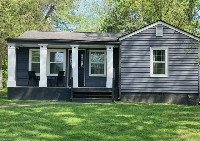 Photo 1 of Single family home for sale at 1302 Elmer St, Greensboro, NC 27405 | MLS# 1215595 | Listing updated on 2026-08-27
