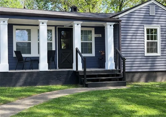 Photo 2 of Single family home for sale at 1302 Elmer St, Greensboro, NC 27405 | MLS# 1215595 | Listing updated on 2026-08-27
