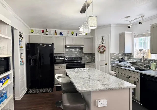 Photo 4 of Sale Pending at 1620 Plesney Way, Winston Salem, NC 27103 | MLS# 1226634 | Listing updated on 2026-09-22