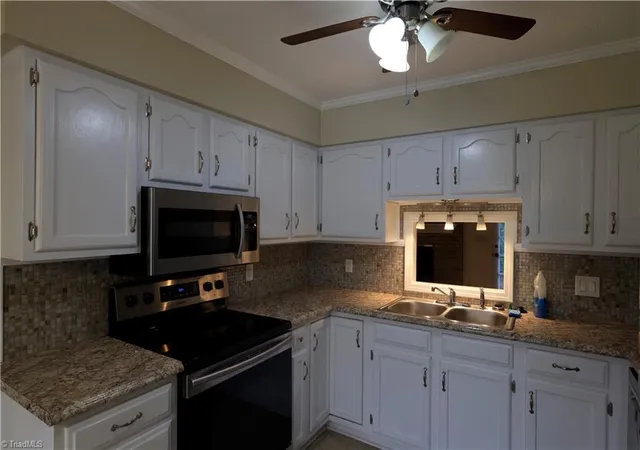 4th image of 103 Briar Ridge Cir, Winston Salem, NC 27104 | MLS# 1225200