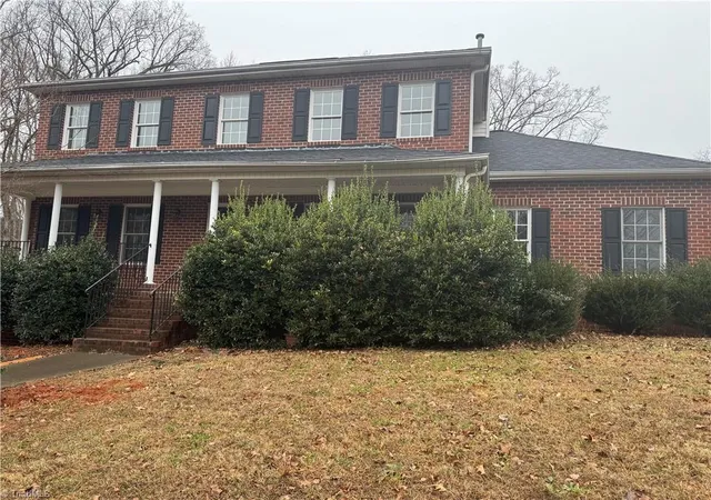 1st image of 110 Chestnut Hill Ct, Winston Salem, NC 27106 | MLS# 1206837