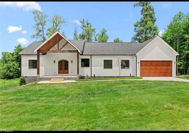 2nd image of 176 Ivory Ln, Lexington, NC 27295 | MLS# 1233150