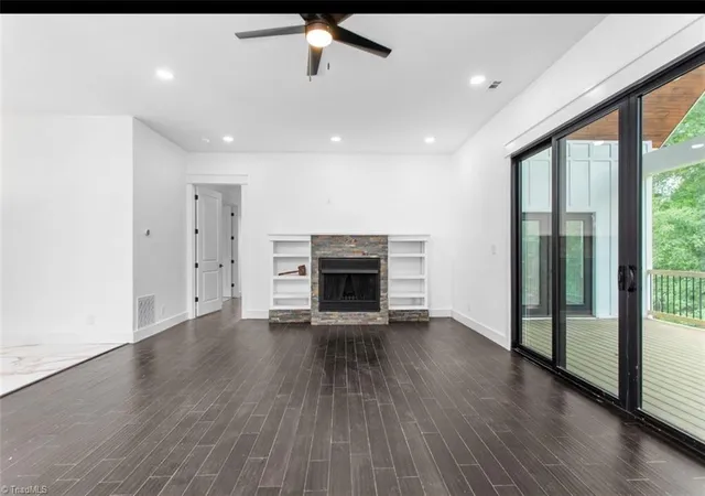 Photo 4 of Single family home for sale at 176 Ivory Ln, Lexington, NC 27295 | MLS# 1233150 | Listing updated on 2026-10-08