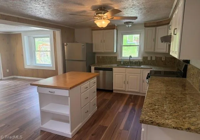Photo 4 of Single family home for sale at 2272 Shoe Rd, Millers Creek, NC 28651 | MLS# 1234078 | Listing updated on 2026-09-02