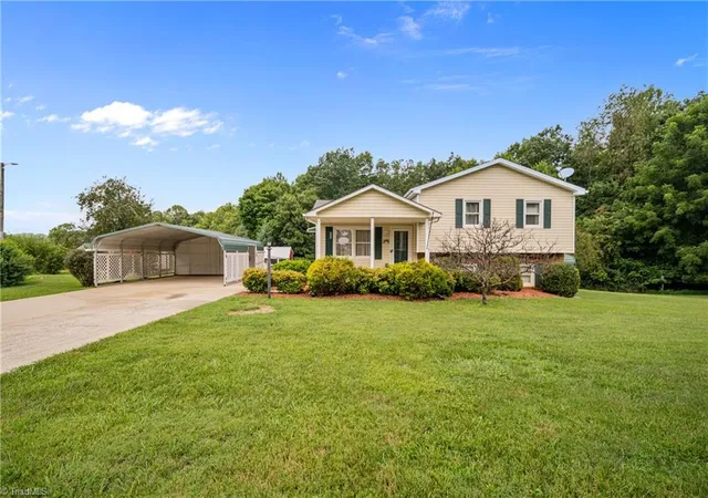 2nd image of 205 Snody Rd, Mount Airy, NC 27030 | MLS# 1227842