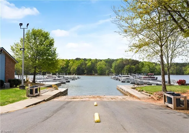 48th image of 121 Grand View Dr, New London, NC 28127 | MLS# 1209326