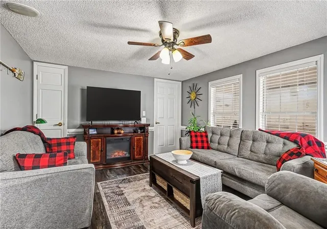 5th image of 121 Grand View Dr, New London, NC 28127 | MLS# 1209326