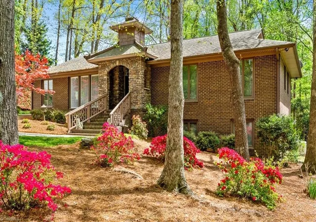 2nd image of 4721 Ramblewood Dr, Greensboro, NC 27406 | MLS# 1226162