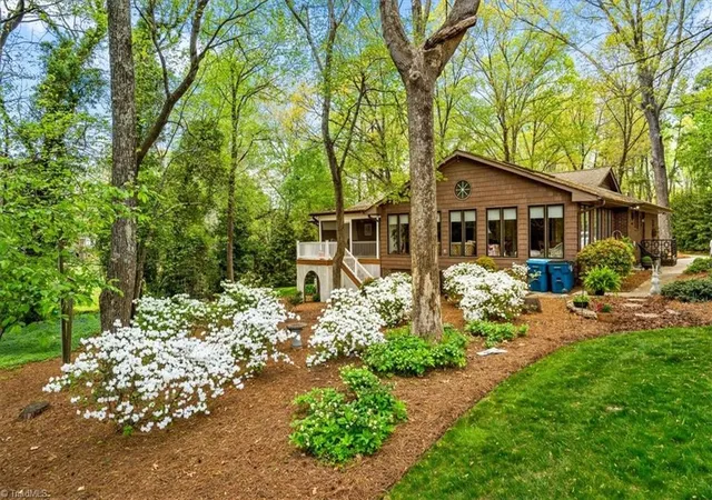 5th image of 4721 Ramblewood Dr, Greensboro, NC 27406 | MLS# 1226162