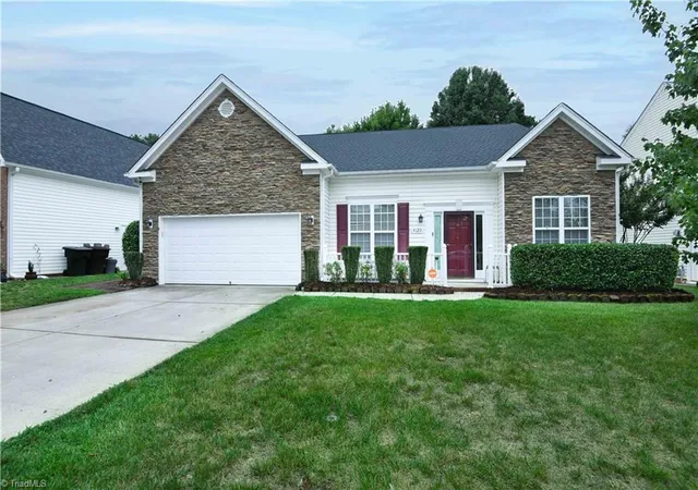 Photo 1 of Single family home for sale at 4120 Pepperbush Dr, Greensboro, NC 27405 | MLS# 1228592 | Listing updated on 2026-10-06