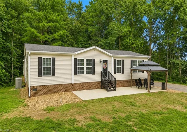 Photo 1 of Manufactured home for sale at 1930 Elk Shls Church Loop, Stony Point, NC 28678 | MLS# 1230922 | Listing updated on 2026-09-03