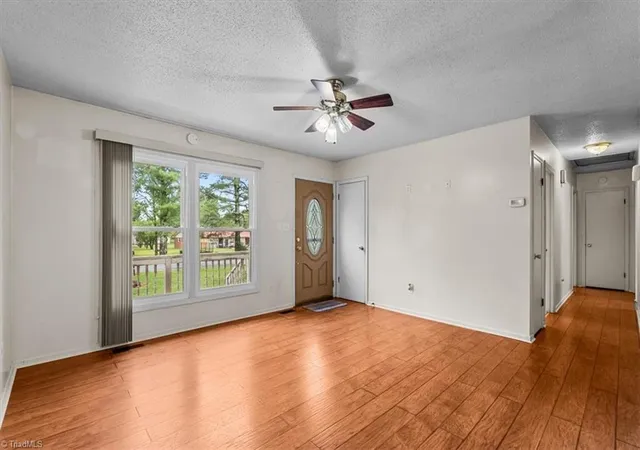 4th image of 545 Maplewood Cir, Liberty, NC 27298 | MLS# 1229054