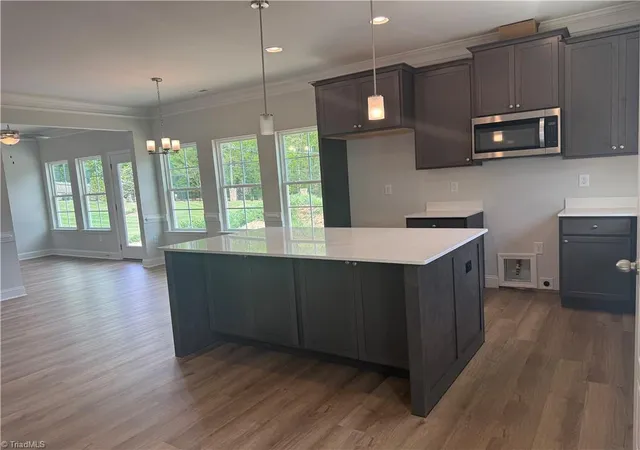Photo 3 of Sale Pending at 2811 Berwick Valley Dr, Winston Salem, NC 27127 | MLS# 1216322 | Listing updated on 2026-08-19