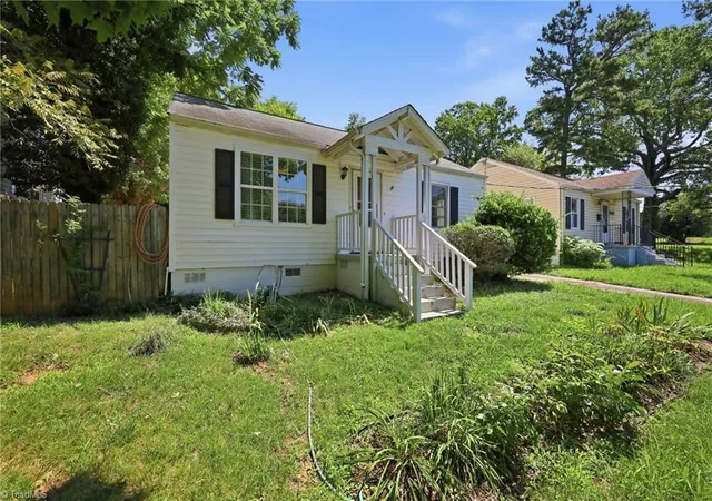 Photo 3 of Single family home for sale at 717 S Holden Rd, Greensboro, NC 27407 | MLS# 1229190 | Listing updated on 2026-08-01