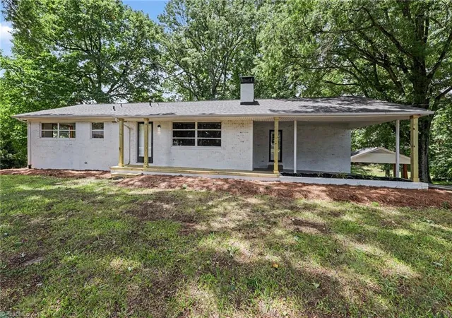 1st image of 1514 Teague Ln, Kernersville, NC 27284 | MLS# 1225772