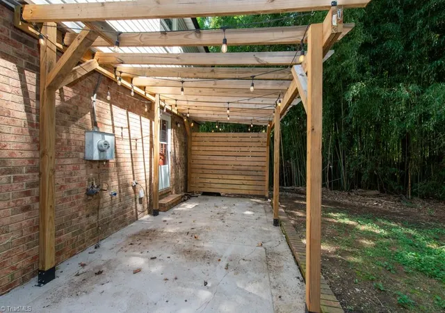 Photo 2 of Single family home for sale at 5809 Carriage Ln, Greensboro, NC 27410 | MLS# 1234118 | Listing updated on 2026-09-17