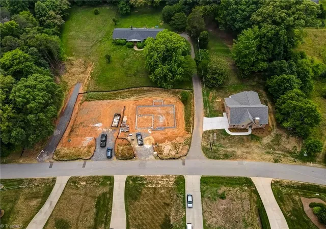 5th image of 128 Shady Brook Ln, Lewisville, NC 27023 | MLS# 1231540