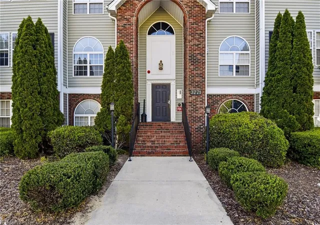 Photo 2 of Single family home for sale at 3771 Holmes Crk Pl #201, Winston Salem, NC 27127 | MLS# 1220213 | Listing updated on 2026-10-07