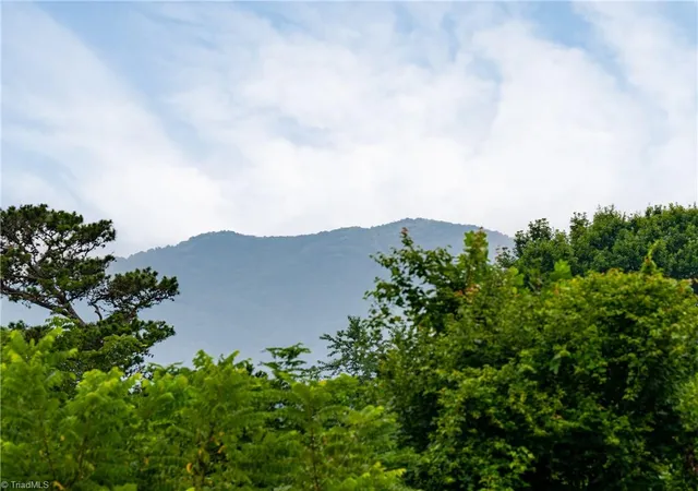 Photo 2 of Single family home for sale at 3804 Florham Pl, Asheville, NC 28806 | MLS# 1230739 | Listing updated on 2026-08-11