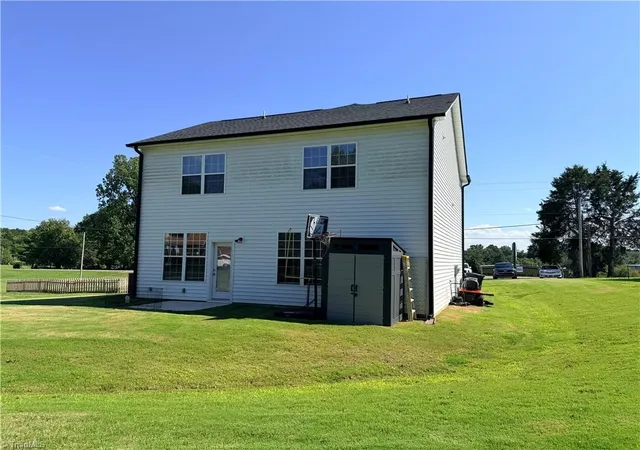 Photo 3 of Sale Pending at 8117 Reynolda Rd, Pfafftown, NC 27040 | MLS# 1233153 | Listing updated on 2026-10-08