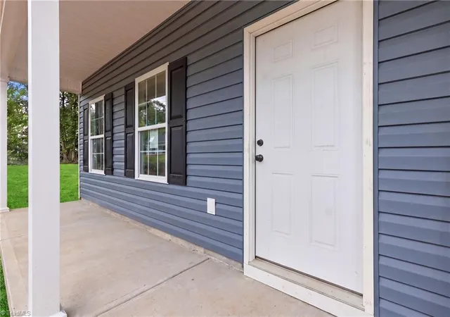 3rd image of 456 Sanford Ave, Mocksville, NC 27028 | MLS# 1218316