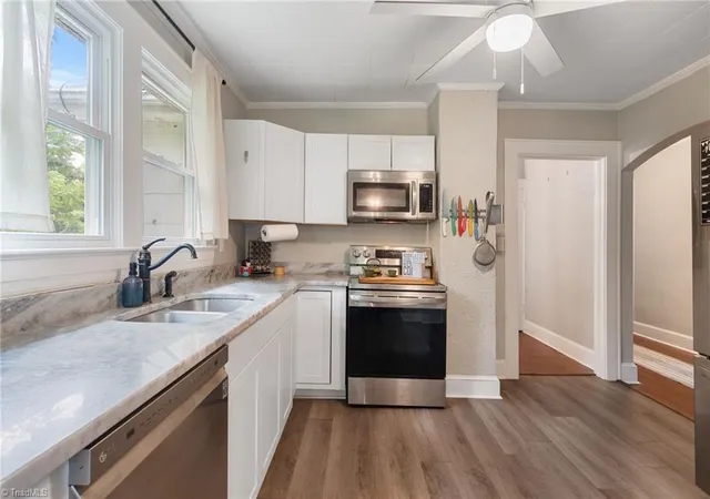 image of 431 Stratton Ave, Winston Salem, NC 27101 | MLS# 1233177